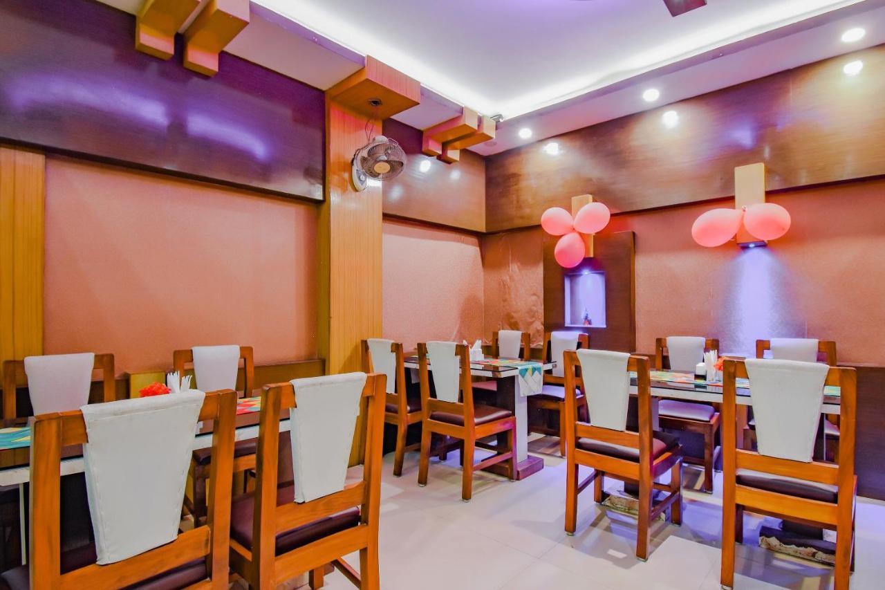 Oyo 78593 Nidhi International Asansol Luaran gambar